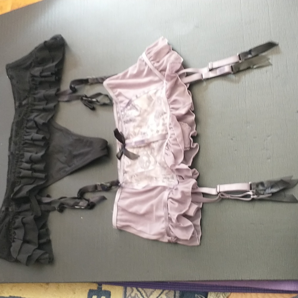 SOLD! Paramour Garter Belt Thong Panties Never Worn